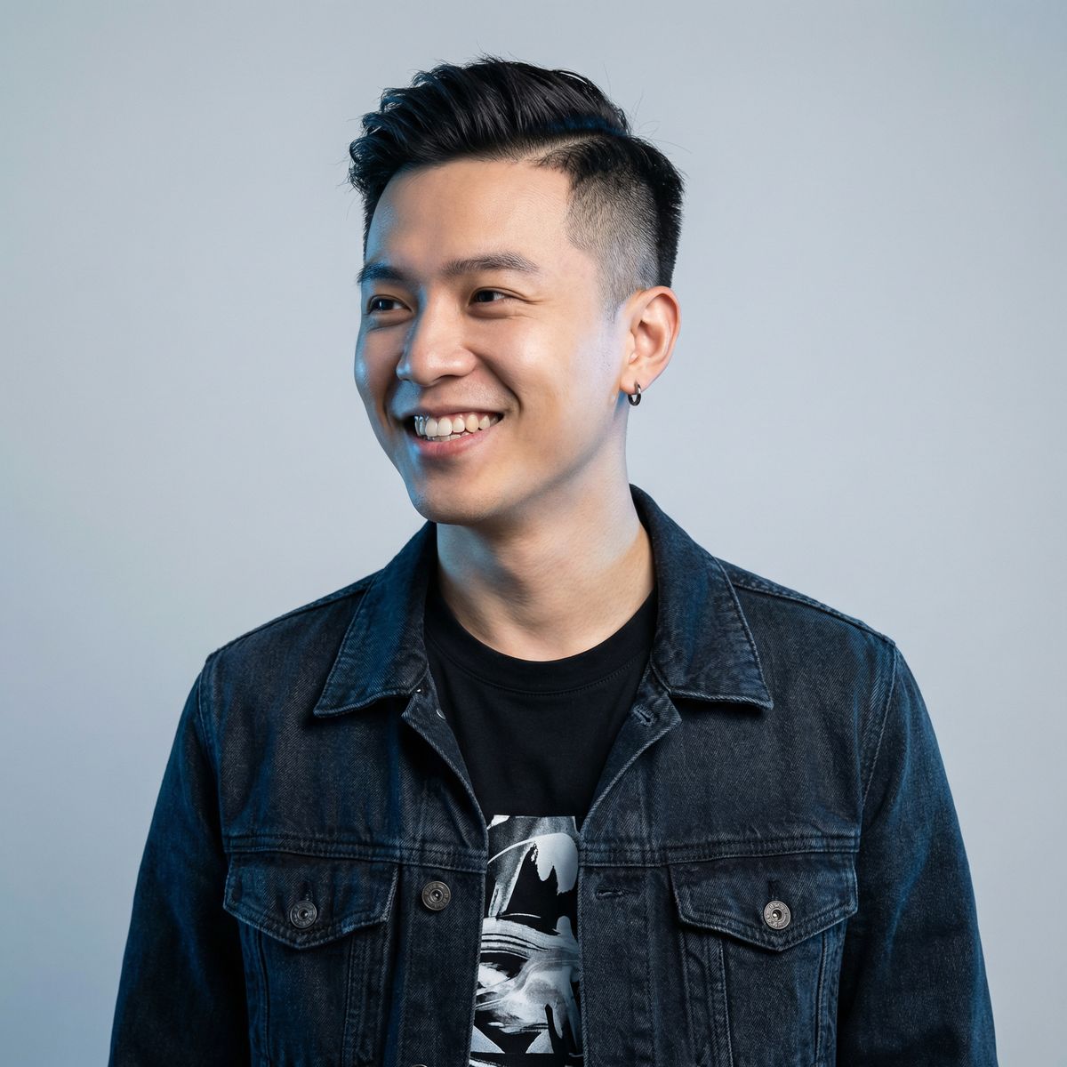 海角文化研究顾问李晨曦